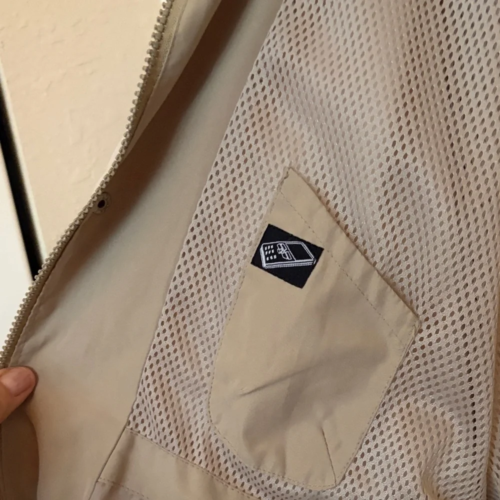 PGA TOUR Beige Men's Windbreaker Jacket - Picture 5 of 6